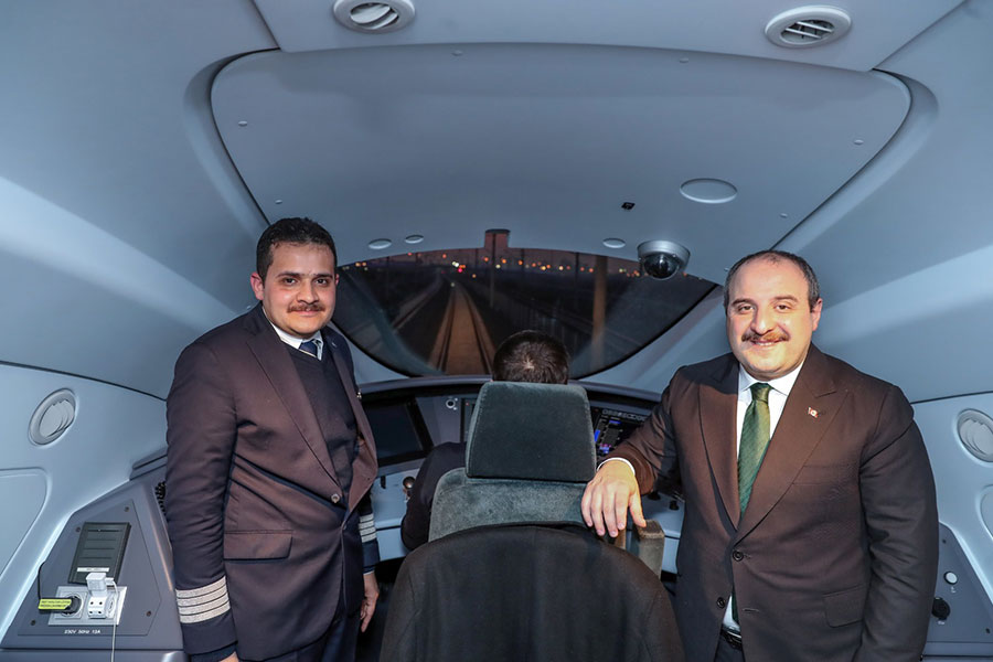 MİLLİ YHT'NİN İLK PROTOTİPİ 2023'TE RAYLARDA