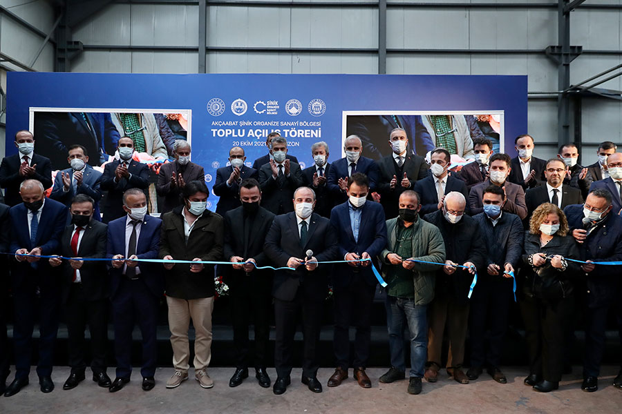 ŞİNİK OSB'DE 12 FABRİKANIN TOPLU AÇILIŞI YAPILDI