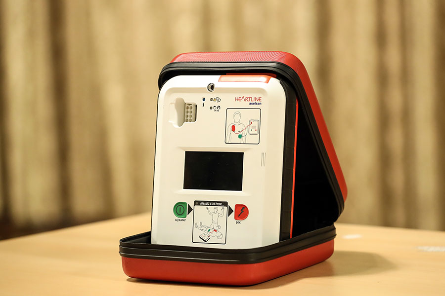 YERLİ KALP ELEKTROŞOK CİHAZI
